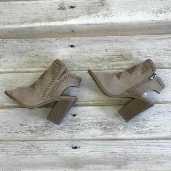 NIB Tribal Peep Toe Bootie - Picture 7 of 7